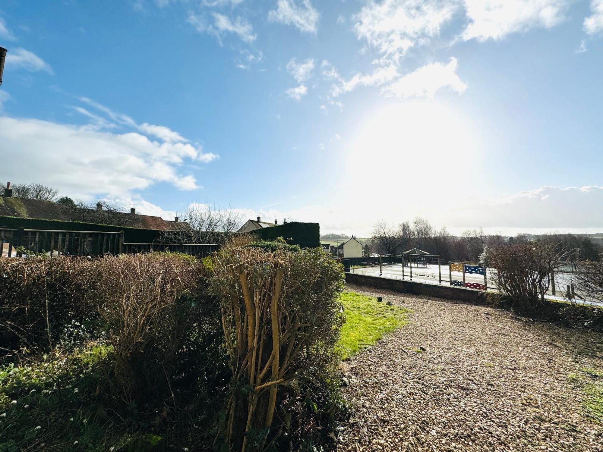 Tillicoultry Jupiter Apartment - Scotland Holiday Let Exterior foto